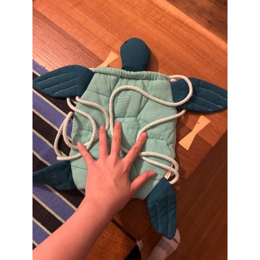 Meri Meri Blue Turtle Backpack Draw String - Picture 2 of 5